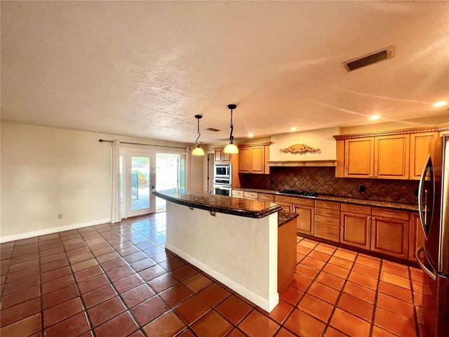 4388 13TH WAY NE, St Petersburg, FL 33703