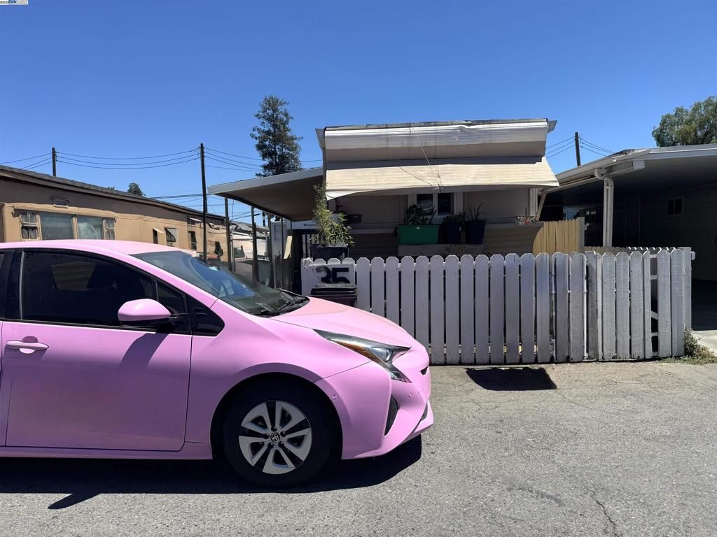 2784 Monterey Hwy, San Jose, CA 95111