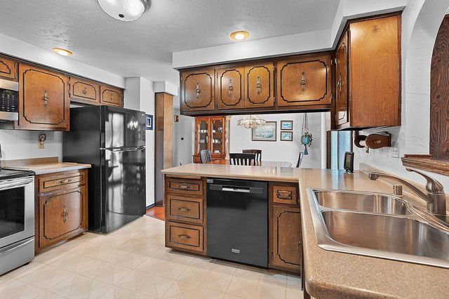 1259 SWAN COURT, Green Bay, WI 54313