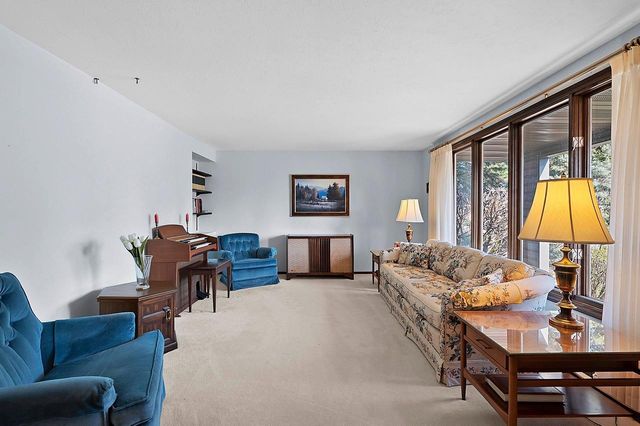 1259 SWAN COURT, Green Bay, WI 54313