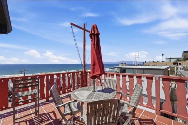 4308 Crest Drive, Manhattan Beach, CA 90266