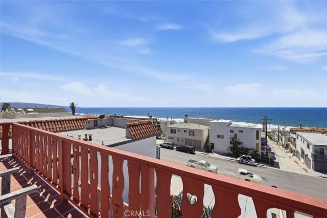 4308 Crest Drive, Manhattan Beach, CA 90266