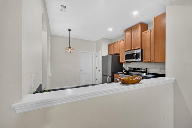 5155 BAY ISLE CIRCLE, Clearwater, FL 33760