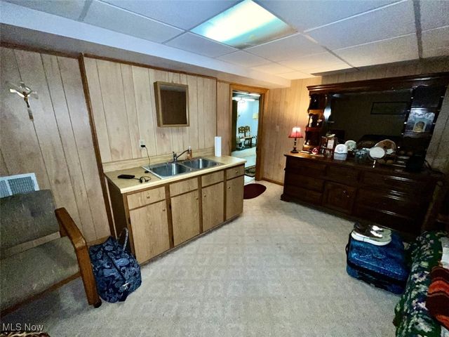 521 Powers Avenue, Girard, OH 44420