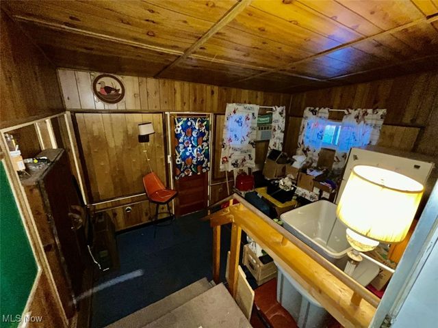 521 Powers Avenue, Girard, OH 44420