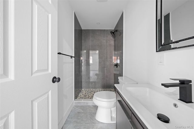 16 Fife Drive, Coram, NY 11727