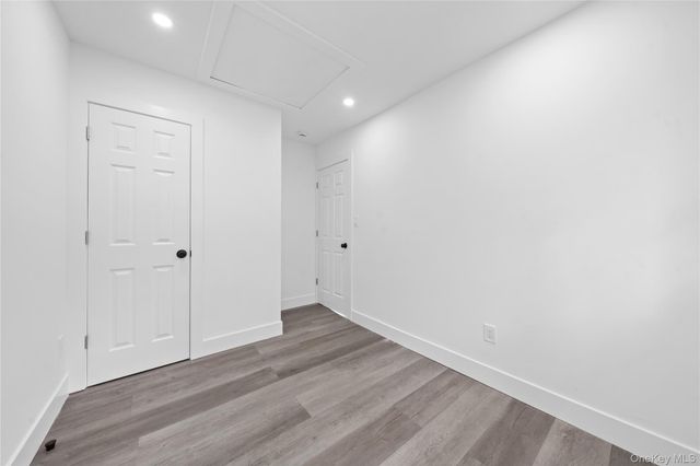 16 Fife Drive, Coram, NY 11727