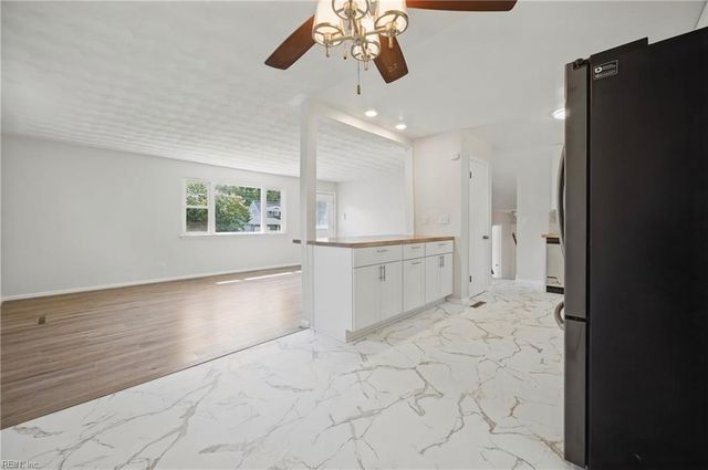 9337 Beaumont ST, Norfolk, VA 23503