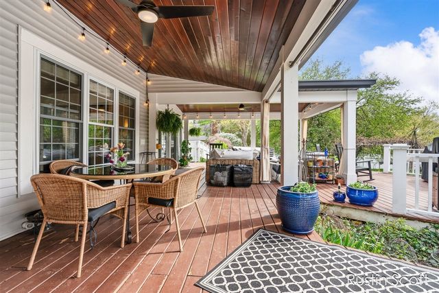 185 S Monroe Street, Rockford, MI 49341