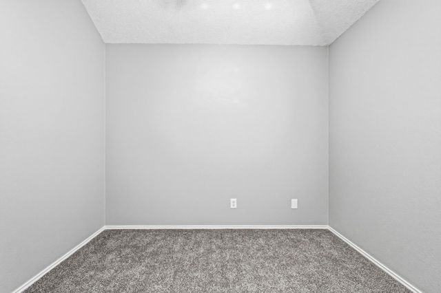 817 Ackers Drive, Arlington, TX 76001