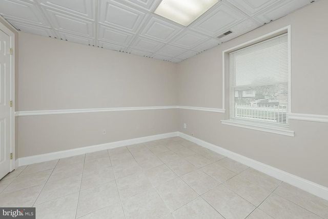 765 WILLOW DR, Gibbstown, NJ 08027