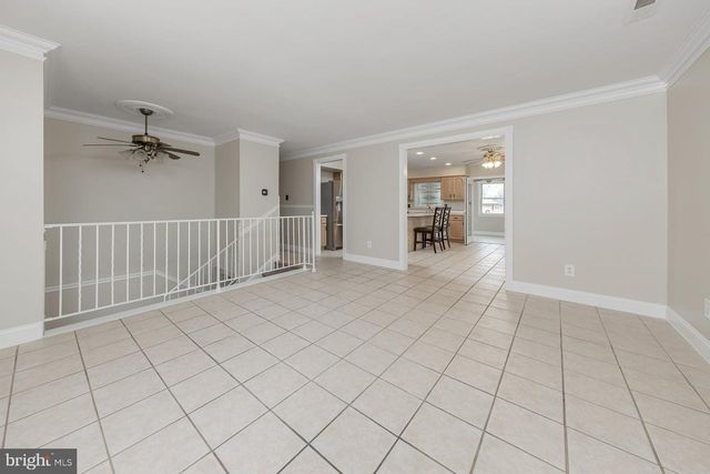 765 WILLOW DR, Gibbstown, NJ 08027