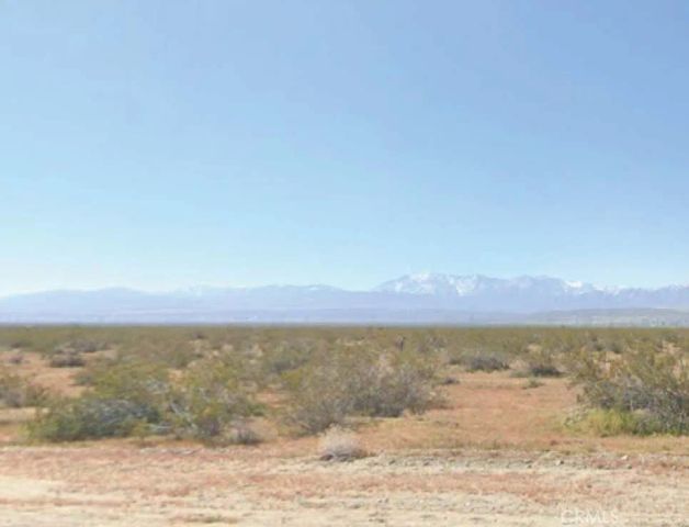 13131 Avenue T-8, Pearblossom, CA 93553