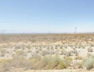 13131 Avenue T-8, Pearblossom, CA 93553