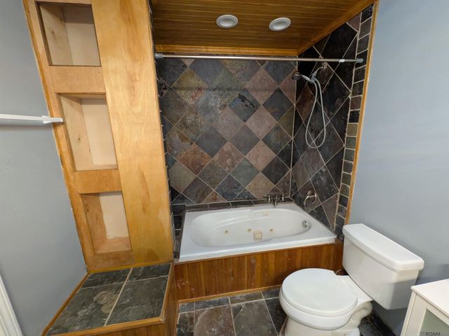 11591 Auburn Dr, Baton Rouge, LA 70816