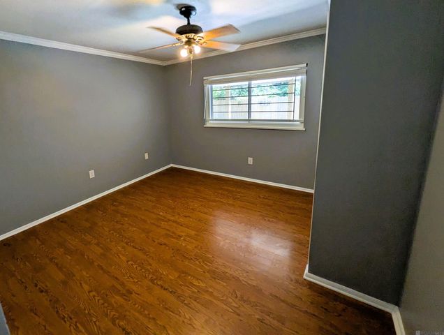 11591 Auburn Dr, Baton Rouge, LA 70816