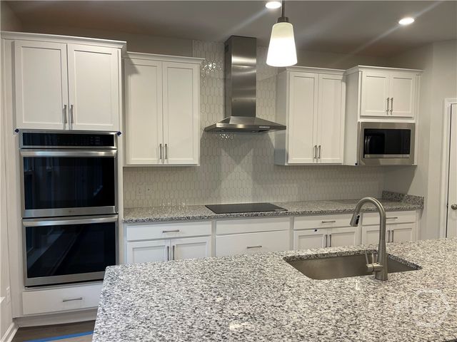 202 Champlain Drive, Pooler, GA 31322