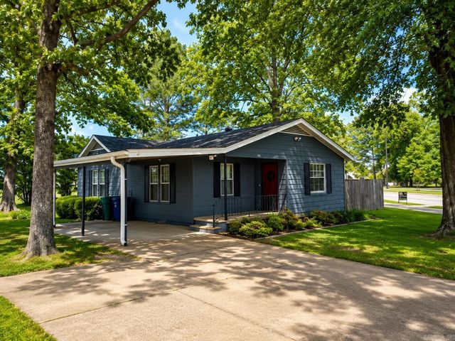 525 Central Landing Blvd, Conway, AR 72032