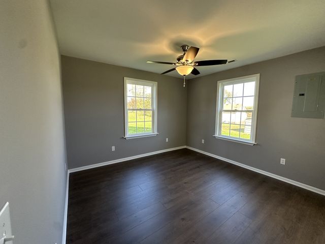 926 Trail St, Woodbury, TN 37190