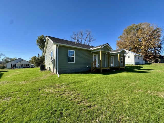 926 Trail St, Woodbury, TN 37190