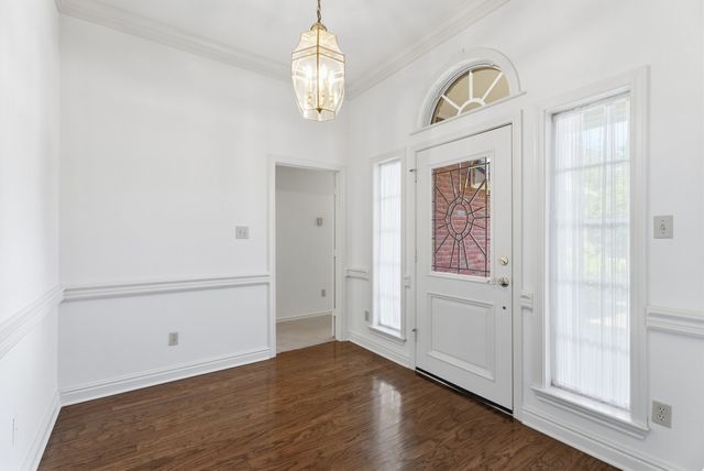 241 Lakeside Place, Mineola, TX 75773