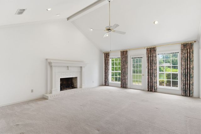 241 Lakeside Place, Mineola, TX 75773