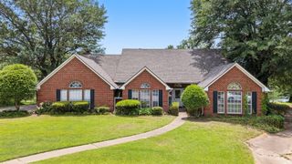 241 Lakeside Place, Mineola, TX 75773