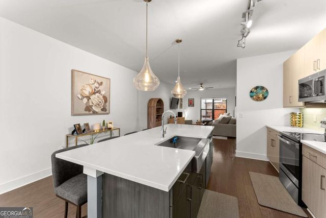 53 Moda Lane, Atlanta, GA 30316