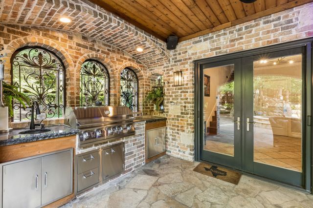 8 Shadywood Lane, Melissa, TX 75454