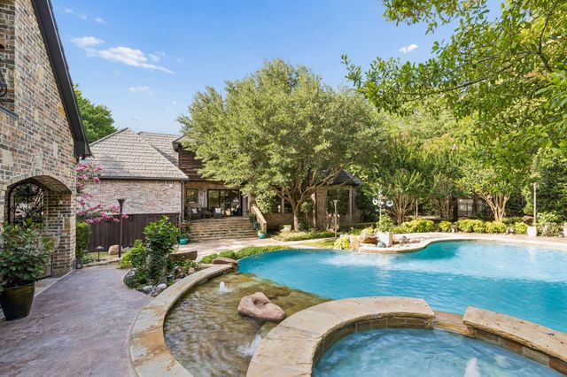 8 Shadywood Lane, Melissa, TX 75454