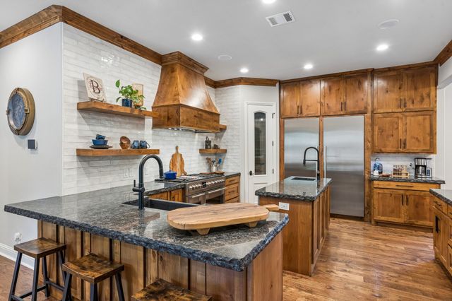 8 Shadywood Lane, Melissa, TX 75454