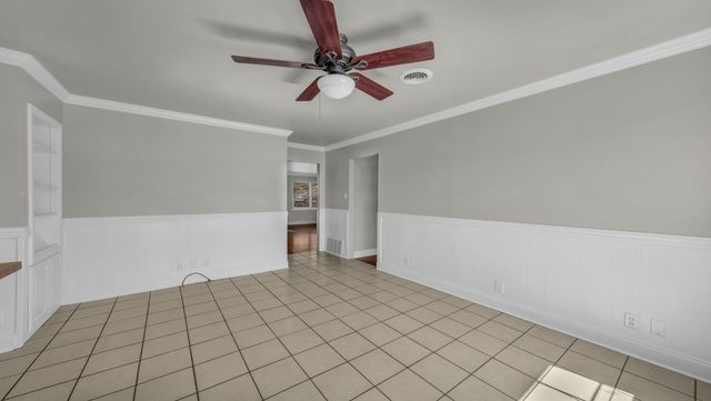 3213 Leith Avenue, Fort Worth, TX 76133