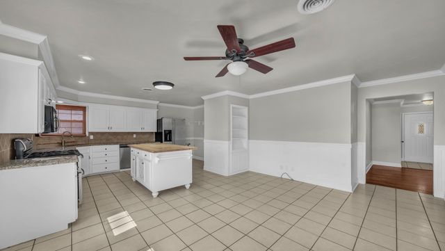 3213 Leith Avenue, Fort Worth, TX 76133