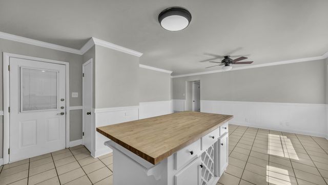 3213 Leith Avenue, Fort Worth, TX 76133