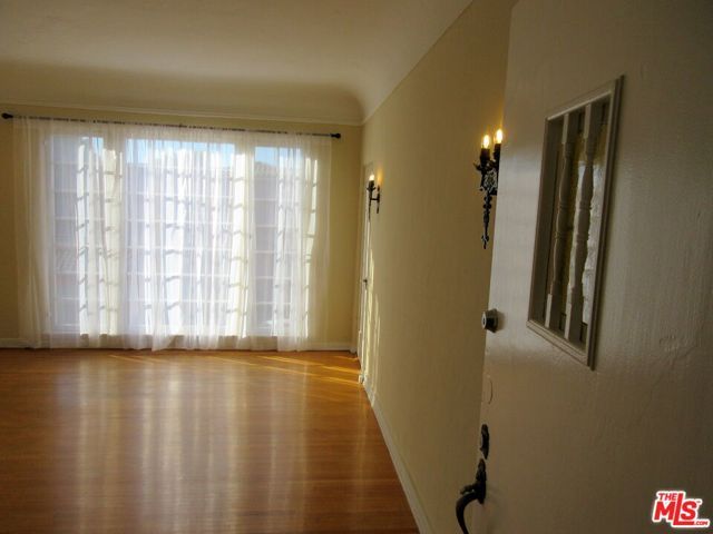 754 S Orange Grove Avenue, Los Angeles, CA 90036