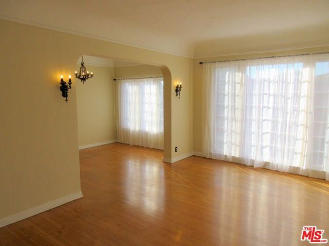 754 S Orange Grove Avenue, Los Angeles, CA 90036