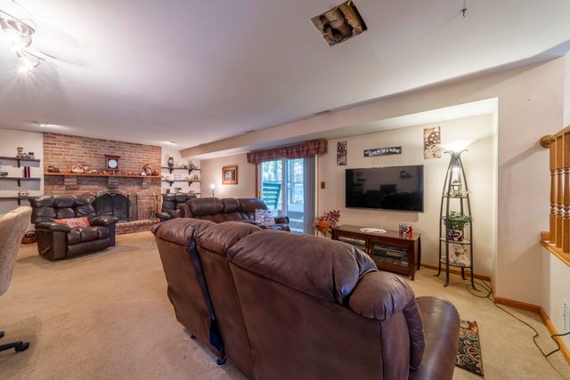 9857 Olcott Avenue, St. John, IN 46373