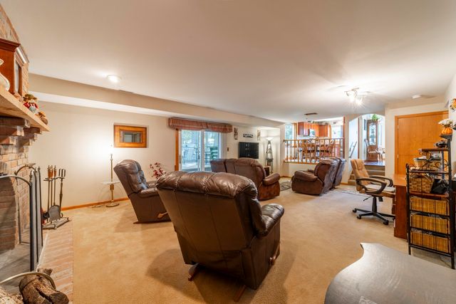 9857 Olcott Avenue, St. John, IN 46373