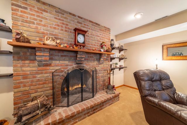 9857 Olcott Avenue, St. John, IN 46373