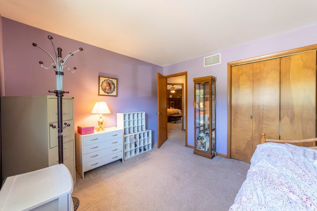 9857 Olcott Avenue, St. John, IN 46373