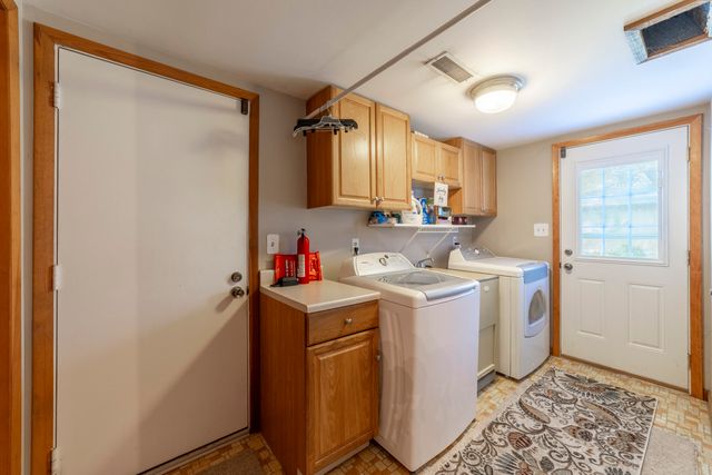 9857 Olcott Avenue, St. John, IN 46373