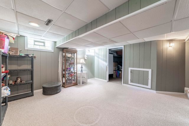 9857 Olcott Avenue, St. John, IN 46373