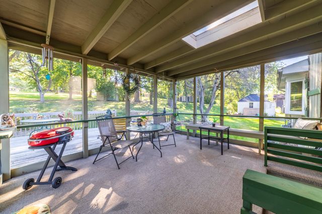 9857 Olcott Avenue, St. John, IN 46373