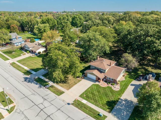 9857 Olcott Avenue, St. John, IN 46373