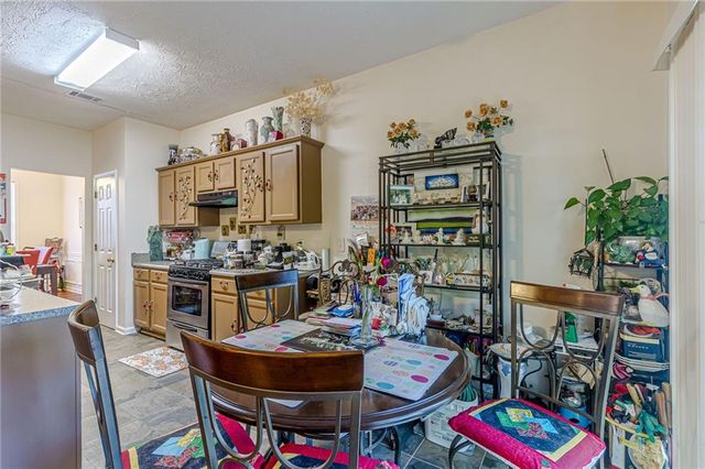 1516 Park Grove Drive, Lawrenceville, GA 30046