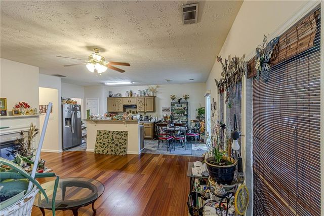 1516 Park Grove Drive, Lawrenceville, GA 30046
