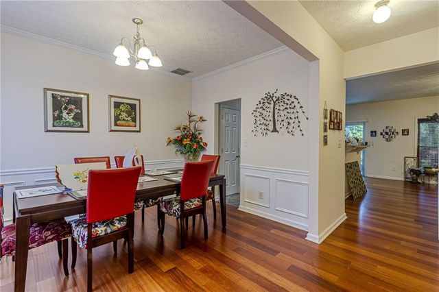 1516 Park Grove Drive, Lawrenceville, GA 30046