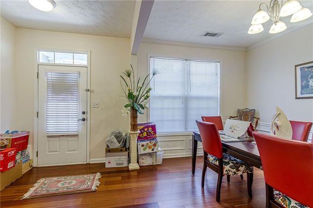 1516 Park Grove Drive, Lawrenceville, GA 30046