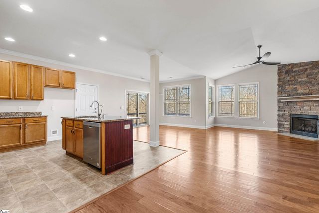 33 Crimson Glory Way, Travelers Rest, SC 29690