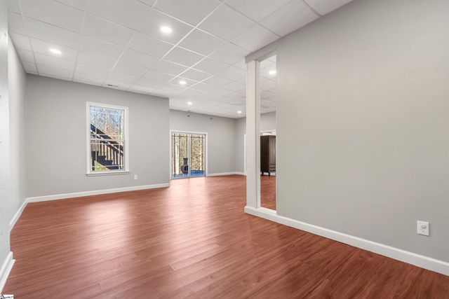 33 Crimson Glory Way, Travelers Rest, SC 29690